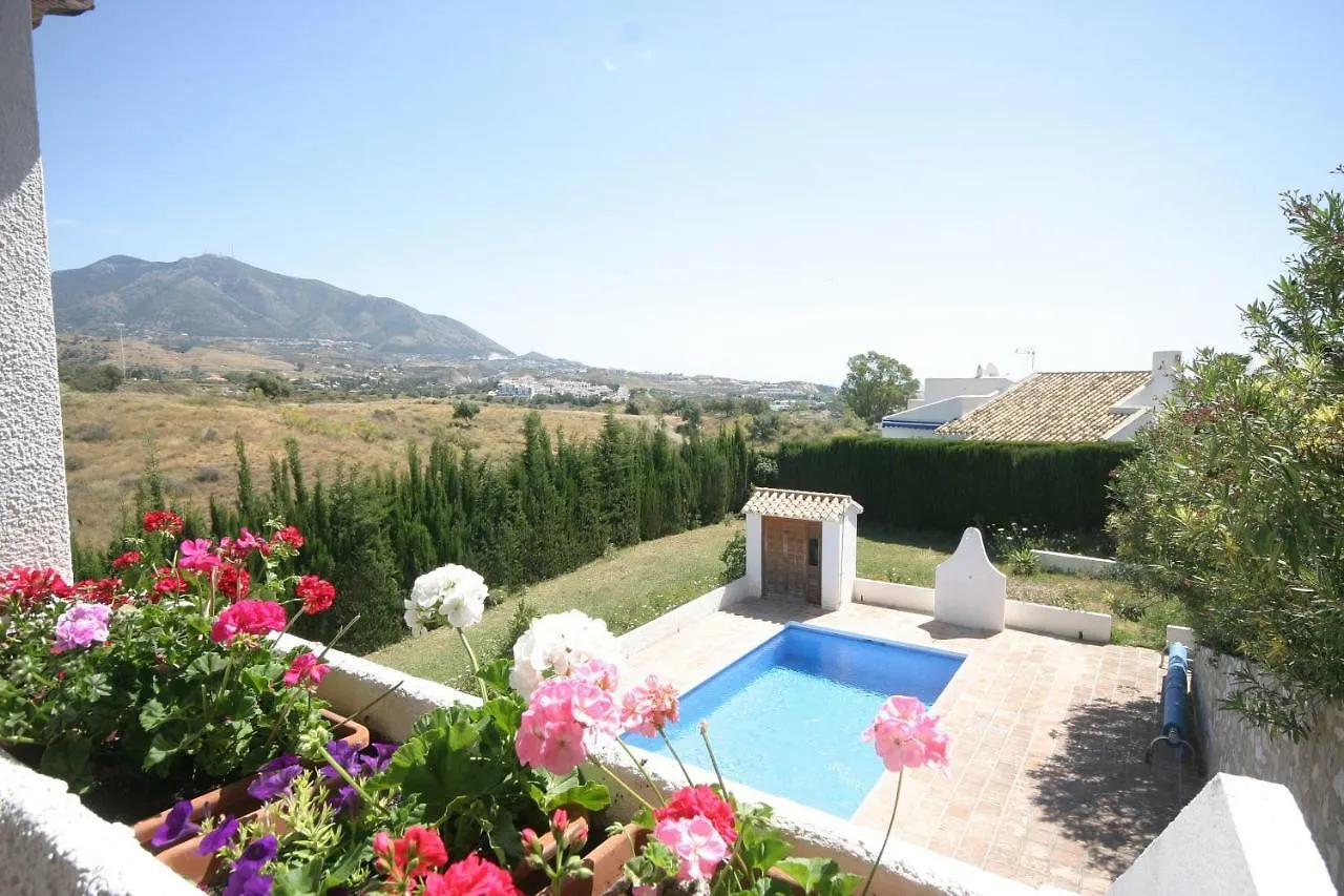 Miia Panda - Rustic Villa Mijas